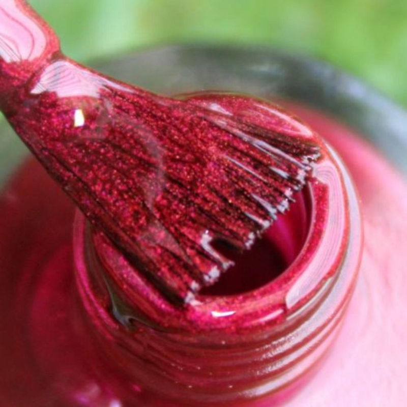 DeBelle Gel Nail Lacquer