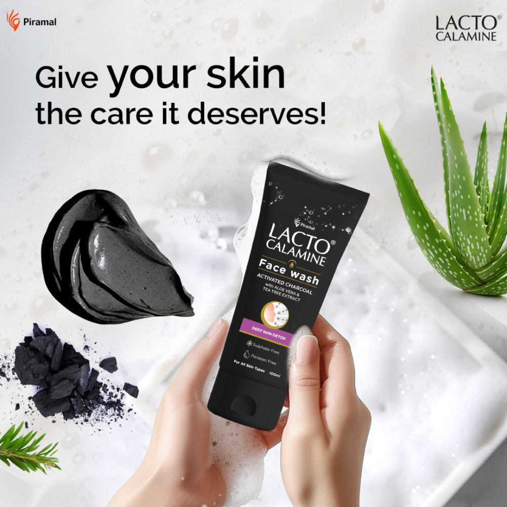 Lacto Calamine Activated Charcoal Face Wash with Aloe & Tea Tree Extract for Skin Detox