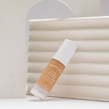 Pigment Play 3-in-1 Cover + Enhance + Nourish Foundation & Concealer