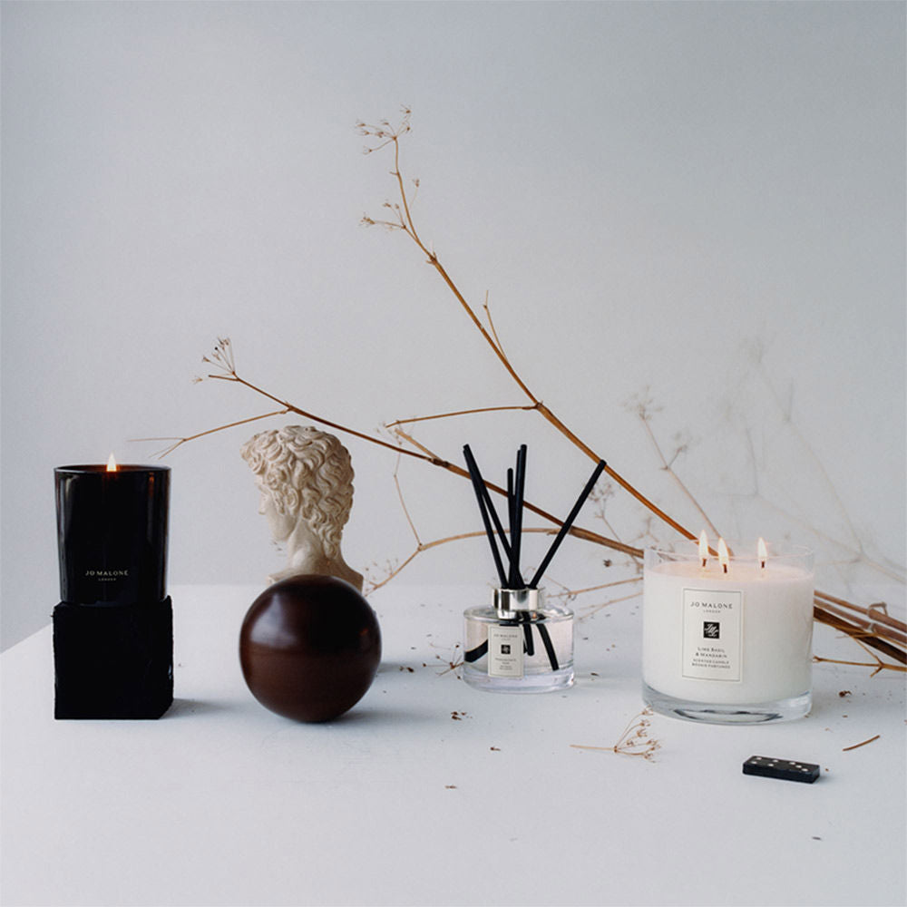 Jo Malone London English Pear & Freesia Classic Candle