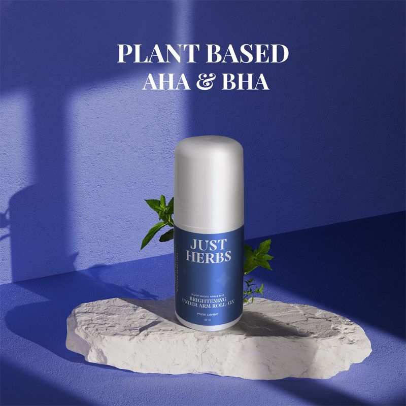 Just Herbs Musk Divine Brightening Under Arm Roll-On Deodorant For Men