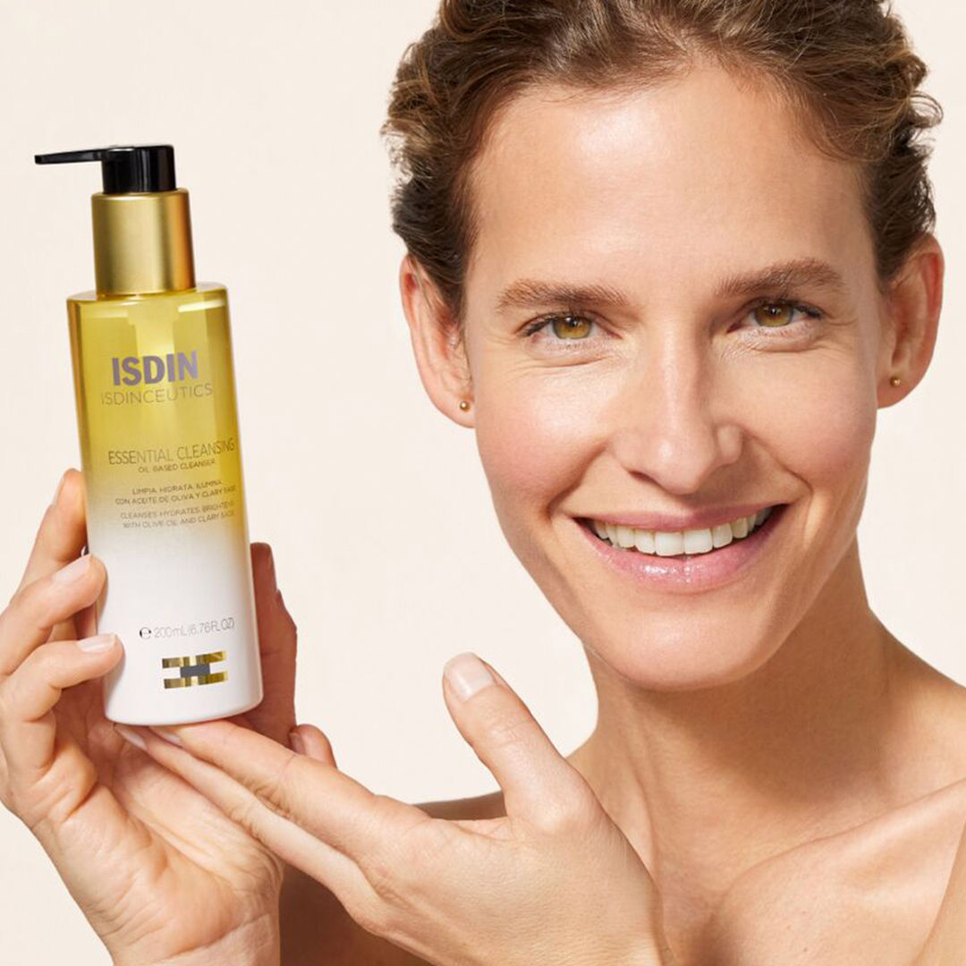 ISDIN Isdinceutics Essential Cleansing