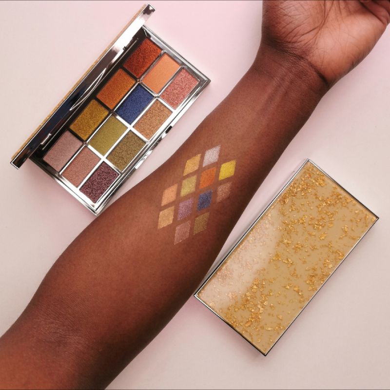 XX Revolution Crystalxx Shadow Palette Karat