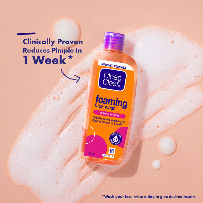 Clean & Clear Foaming Face Wash - Hydrating Cleanser for Oily Skin & Reduces Acne In 7 Days