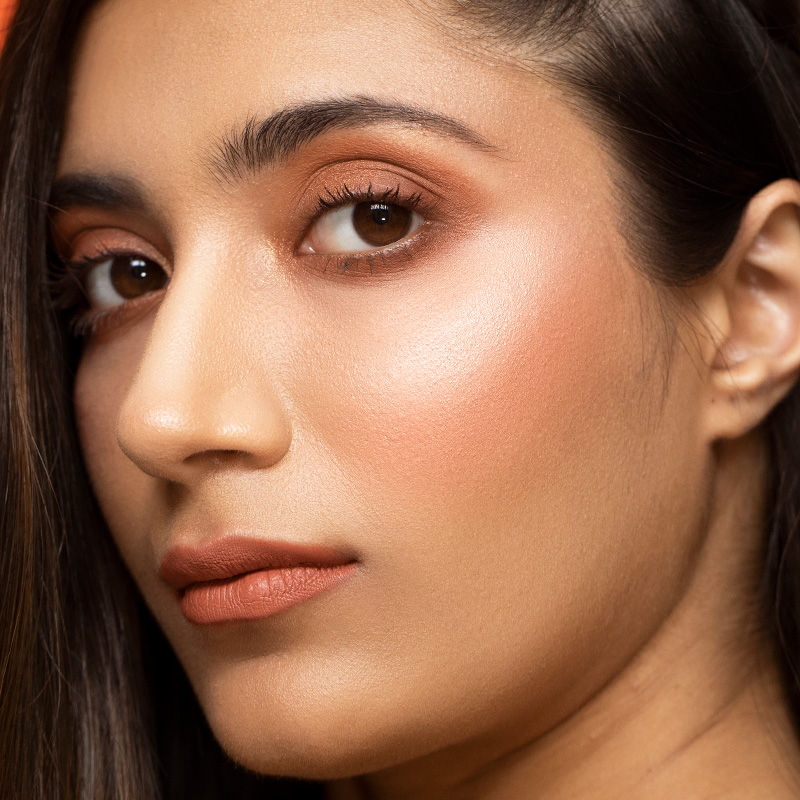 Nykaa Cosmetics Glow Goals! Shimmer Brick Highlighter Palette