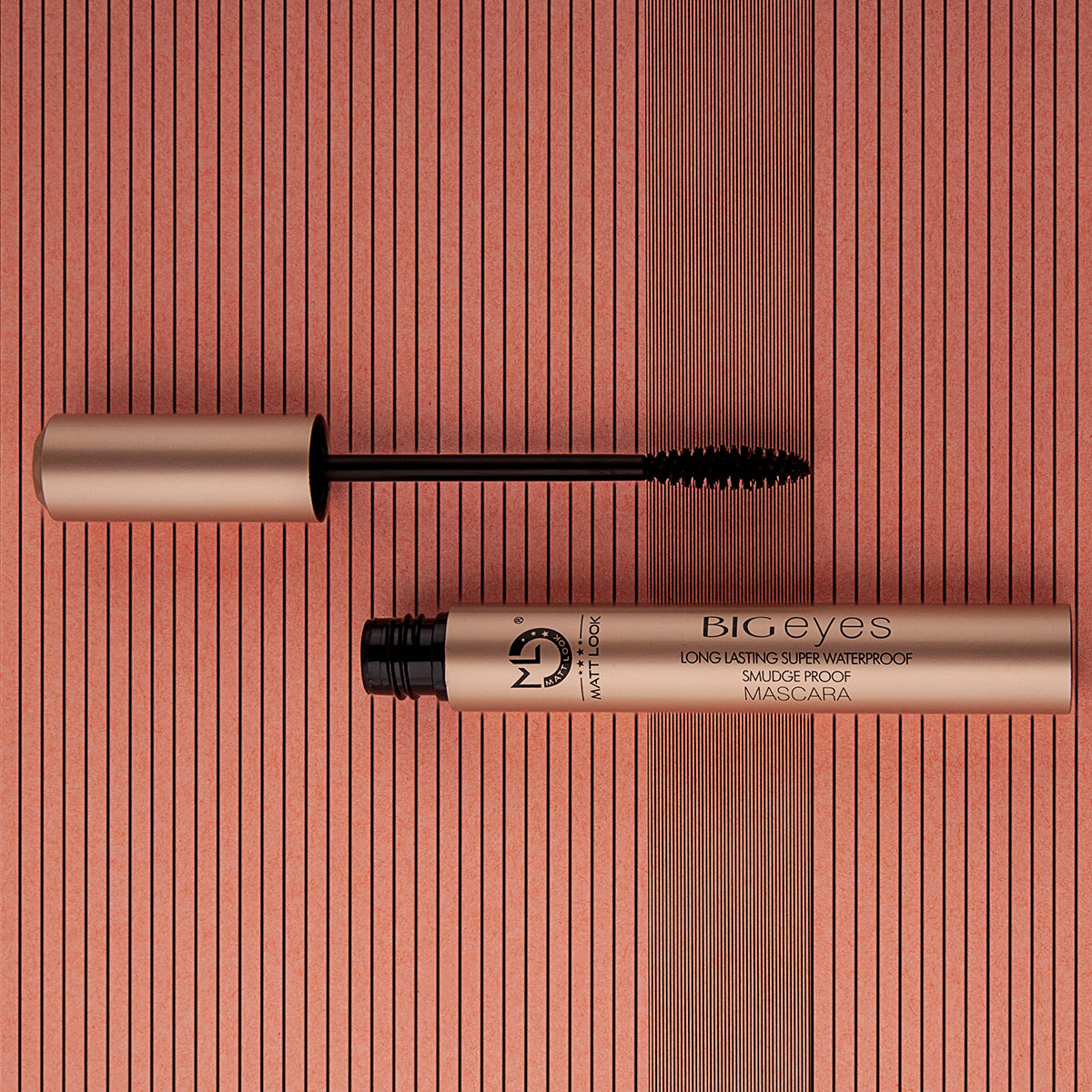 Matt look Big Eyes Long Lasting Super Waterproof Smudge Proof Mascara - Black
